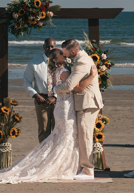 Planning Your Beach Wedding in Port Aransas